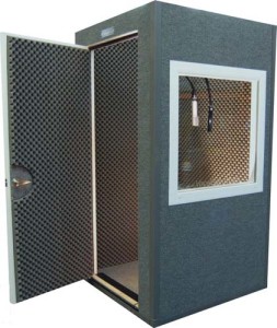 4x4-gold-vocal-booth